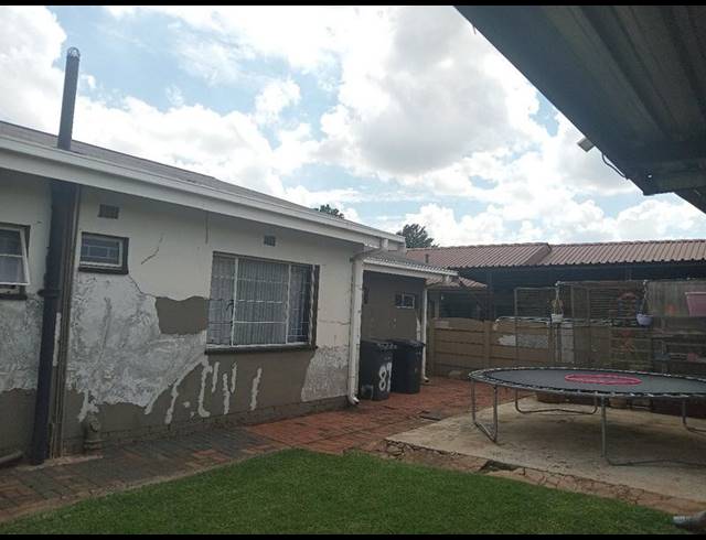 4 BEDROOM HOUSE FOR SALE IN RANDGATE